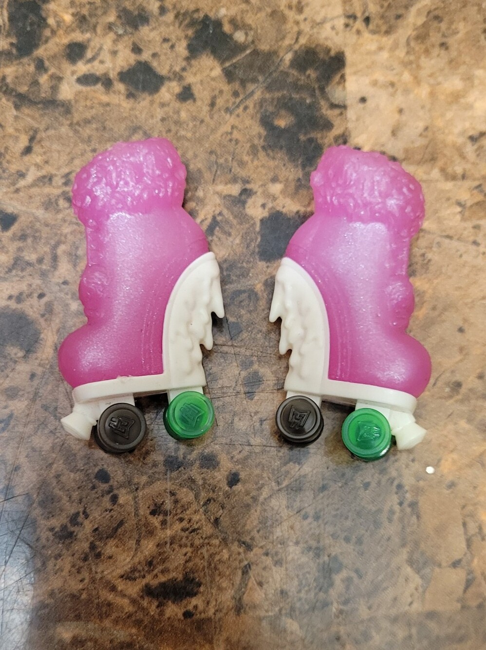 G1 Monster High Abbey Bominable Skulltimate Roller Maze Skates EUC